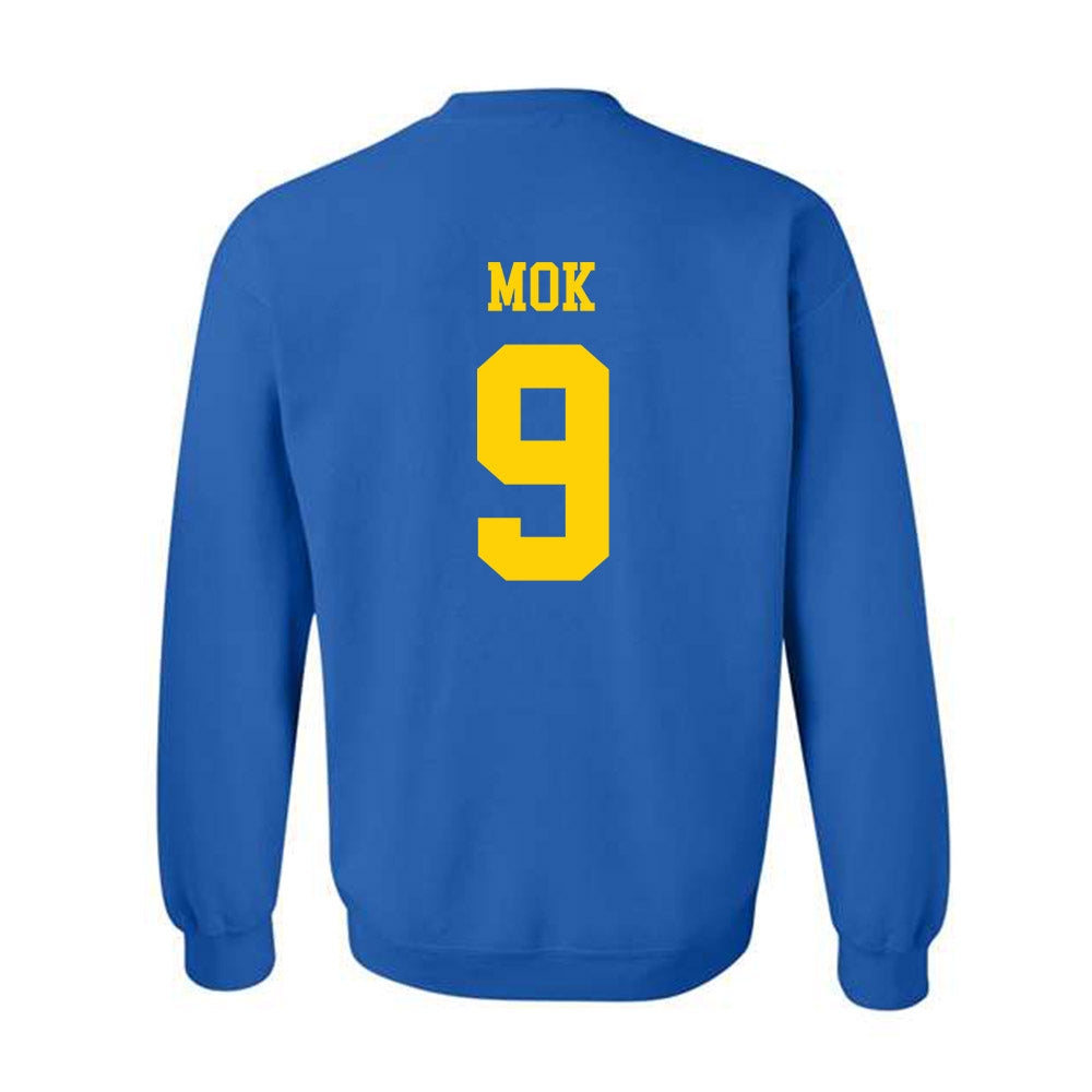 Delaware - Flag Football : Megan Mok - Crewneck Sweatshirt-1